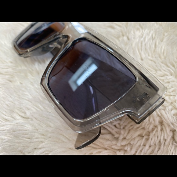 🕶 Vintage Sunglasses / Sunnies 😎 ☀️ - Picture 4 of 7